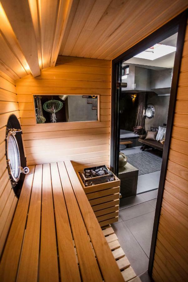 Boat & Boost Amsterdam Bed & Breakfast Екстериор снимка